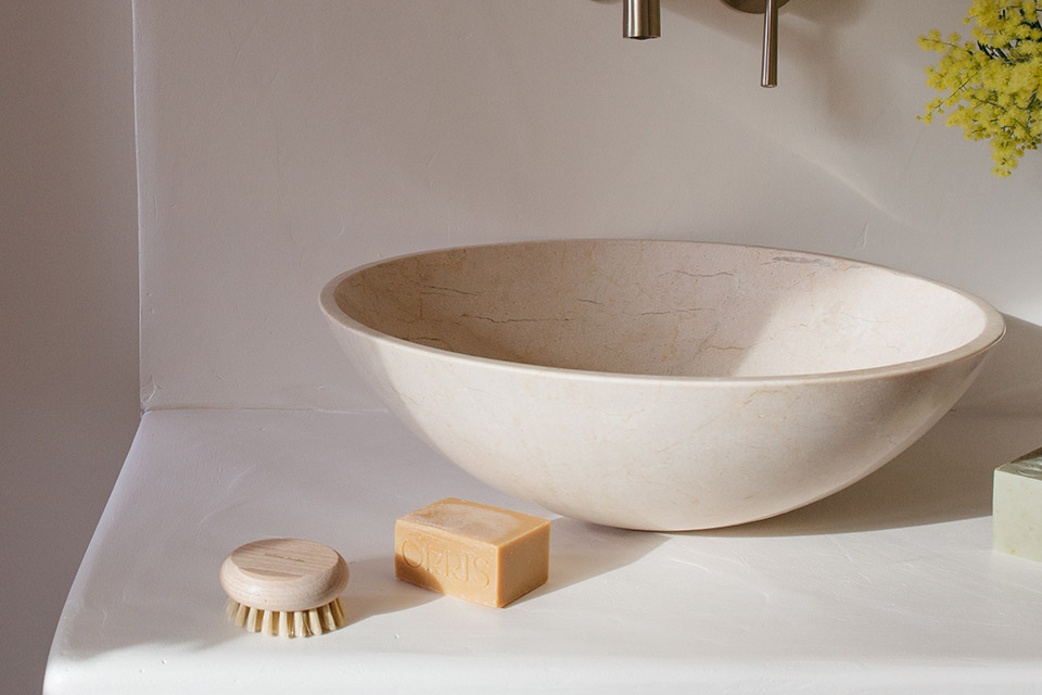 brosse-exfoliante-corps-andree-jardin-1.